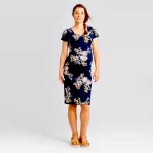 Stretchy maternity sheath dress